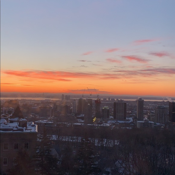 Meet your Posher, Salimah - Picture 1 of 1